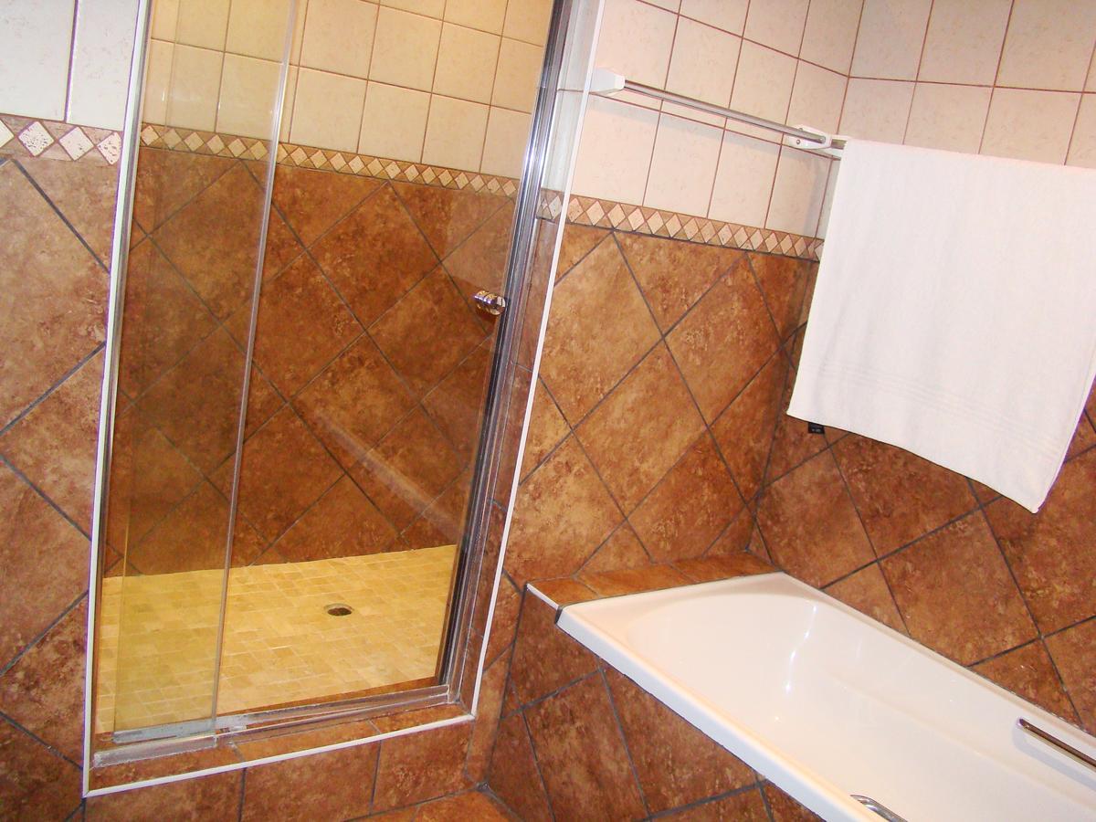 Oppi Rotse Guesthouse Saint Lucia Estuary Екстериор снимка
