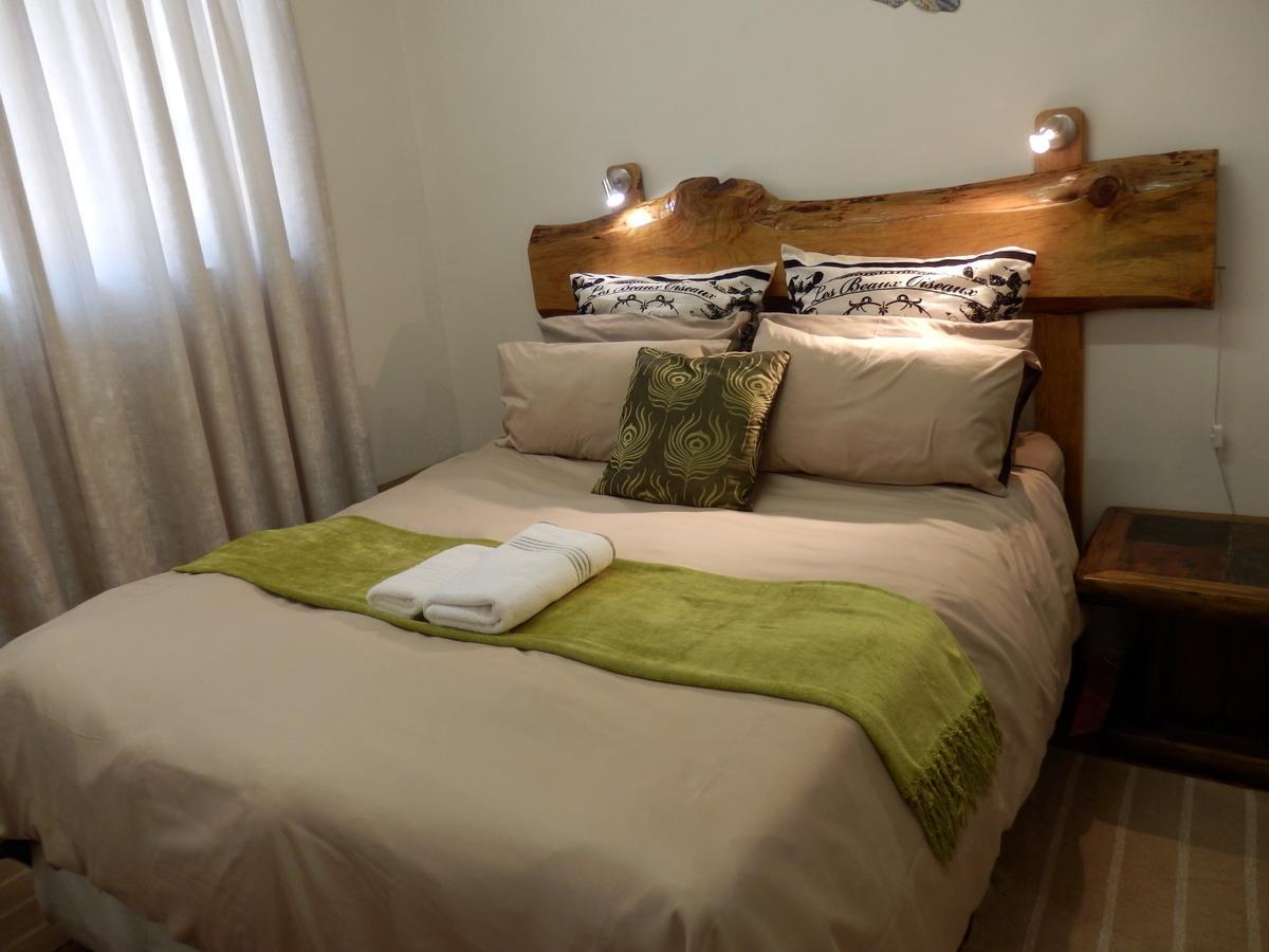 Oppi Rotse Guesthouse Saint Lucia Estuary Екстериор снимка
